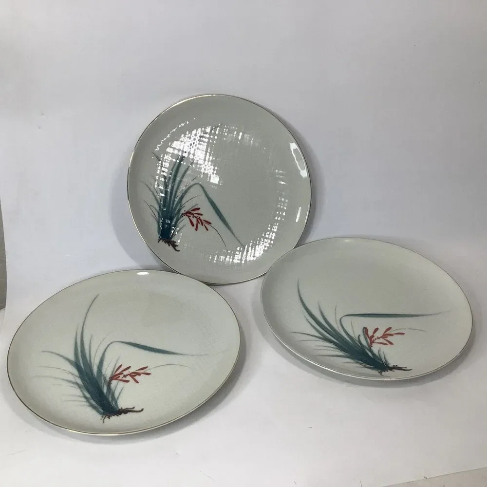 Vtg 3 Nunome China Dinner Plates 10 in Grass‎ Red Flower Gray Plaid Japan OOAK